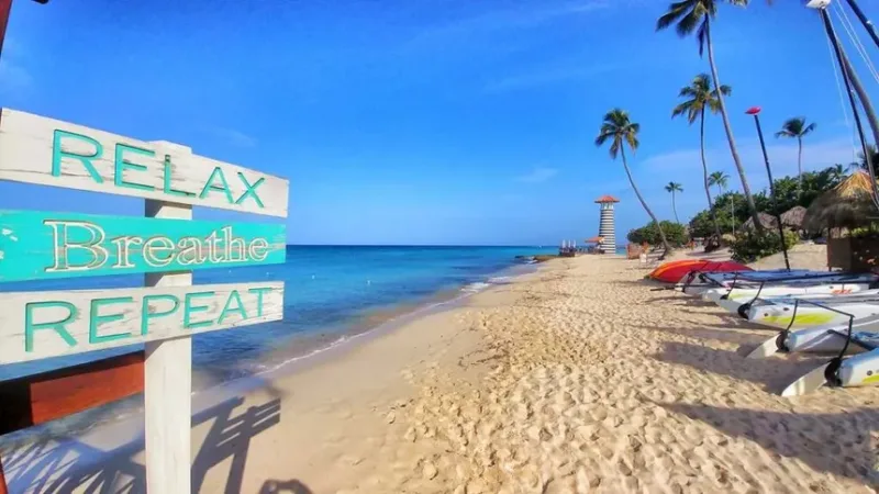 Approaching the south coast of the Dominican Republic near Bayahibe